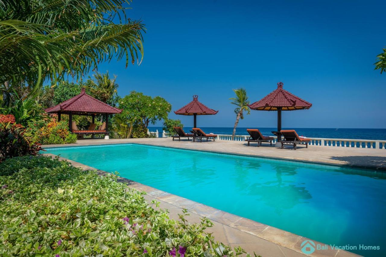 Villa Namaste - Beachfront At Lovina 10P, Pool, Bbq Banjar  Kültér fotó