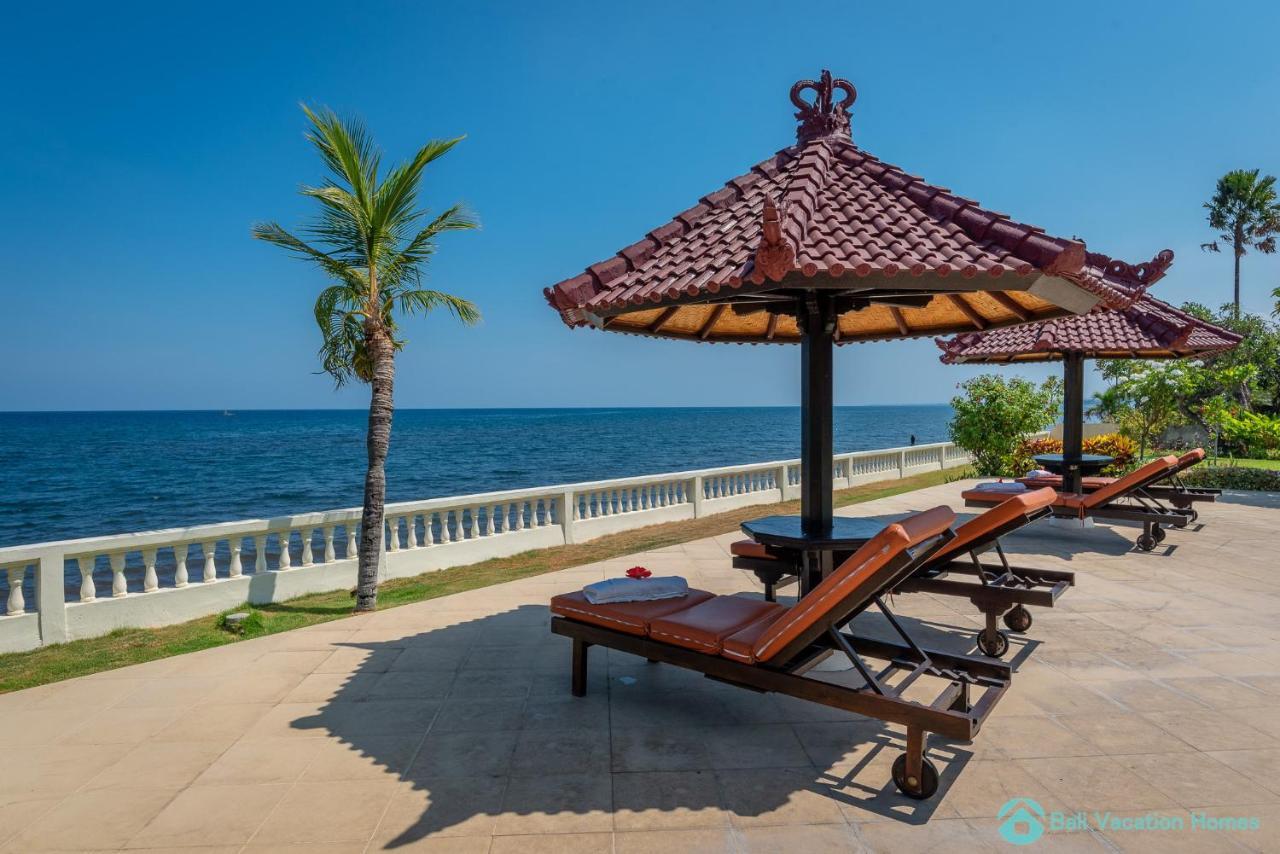 Villa Namaste - Beachfront At Lovina 10P, Pool, Bbq Banjar  Kültér fotó